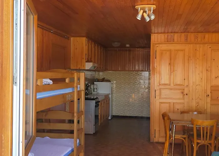 Apartman Les Aplanes Avec Douche Et Wc Separes